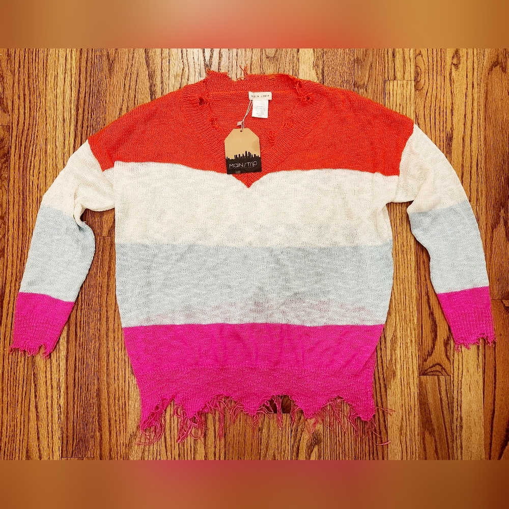 MainStrip Sweater, Medium, New with tags.